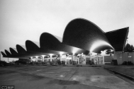 Terminal Municipal de Omnibus Salto, Ing DIESTE Eladio, proyecto de Arq. Minutti, Néstor. 1973-1974. Salto, Uy.  Foto original del Estudio Dieste & Montañez