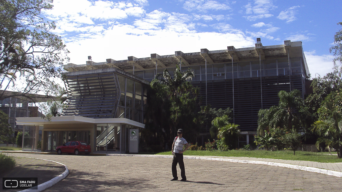Hipódromo de Cristal, arq. Fresnedo Siri, R., Puerto Alegre, Brasil, 1951. Alberto De Betolaza, 2010.