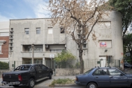 Conjunto de 3 viviendas Unifamiliares, Arqs. De los Campos - Puente - Tournier, Montevideo. Foto: Nacho Correa 2015