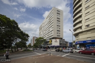 Edificio de Viviendas y Comercio OLIVETTI, arq. PINTOS RISSO, 1959,Montevideo, Foto: Nacho Correa 2014
