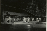 Estación de Servicio Arocena ANCAP, arq. LORENTE ESCUDERO, R. , Carrasco, Montevideo, Uy. 1943. Foto: Archivo SMA, Donación Archivo personal del autor.