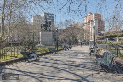 Plaza de los 33, Arq S/D, Montevideo, UY. !855. Foto: Julio Perira 2019.