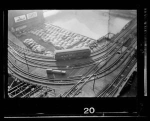 Overhead view of the "L" elevated railway in Chicago, Illinois