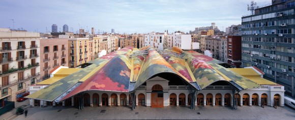 Foto: Vista general del Mercado de Santa Caterina, Enric Miralles, 1997-2004