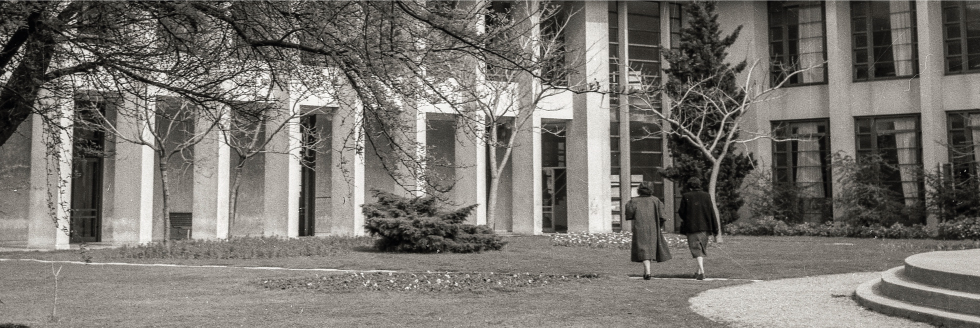 #caption-1 CCE | Exposición 100 años