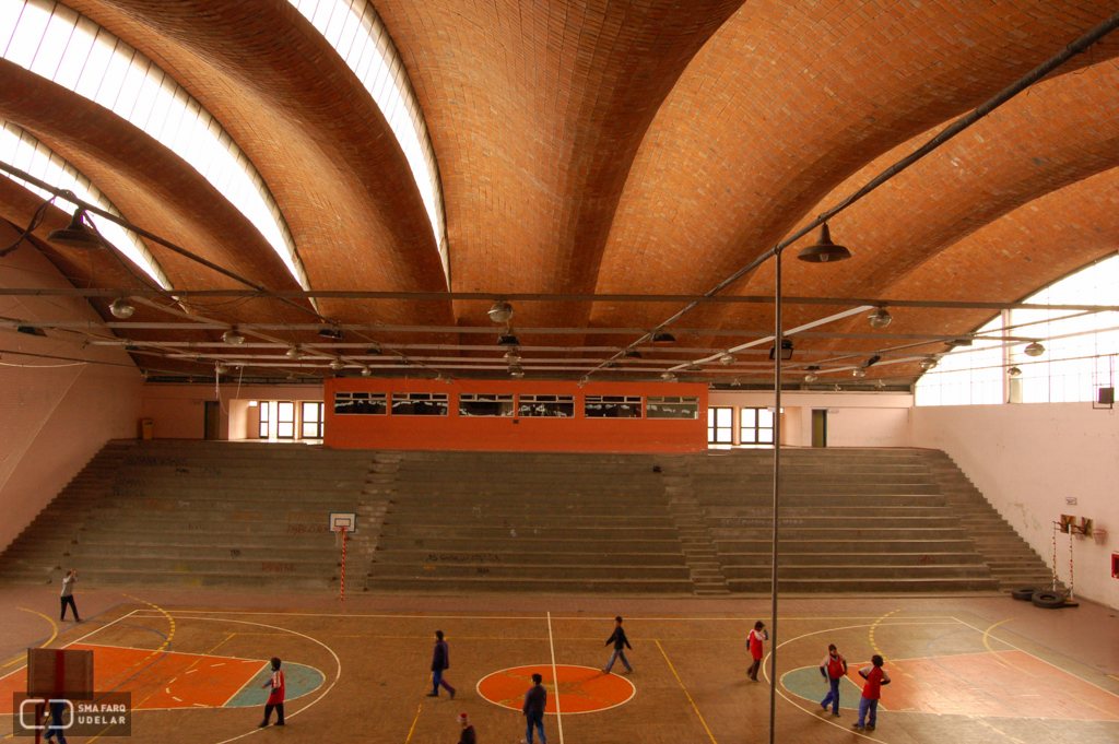 Gimnasio Durazno, Ing. Dieste, E. Durazno, 1967. Foto de Andrea Sellanes, 2006