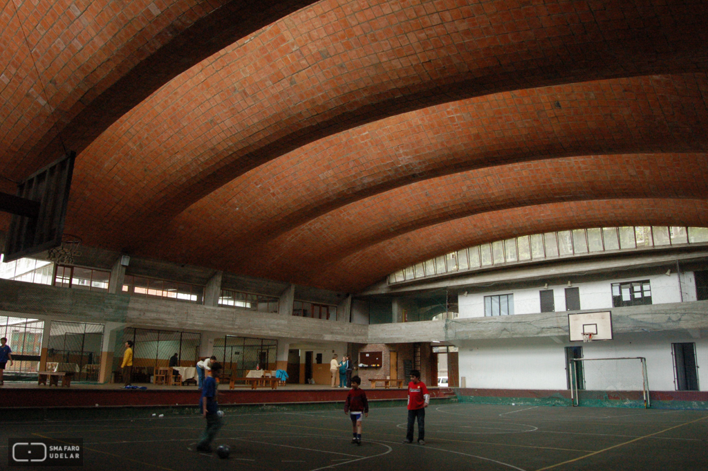 Gimnasio San Francisco de Sales, Ing. Diete, E. Montevideo, 1983. Foto de Silvia Montero, 2006