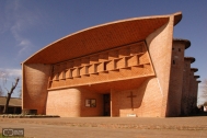 Iglesa Cristo Obrero y Nuestra Señora de Lourdes, Ing. Dieste, E. Atlántida, 1960. Foto de Rodolfo Marínez, 2006