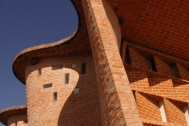 Iglesa Cristo Obrero y Nuestra Señora de Lourdes, Ing. Dieste, E. Atlántida, 1960. Foto de Rodolfo Marínez, 2006