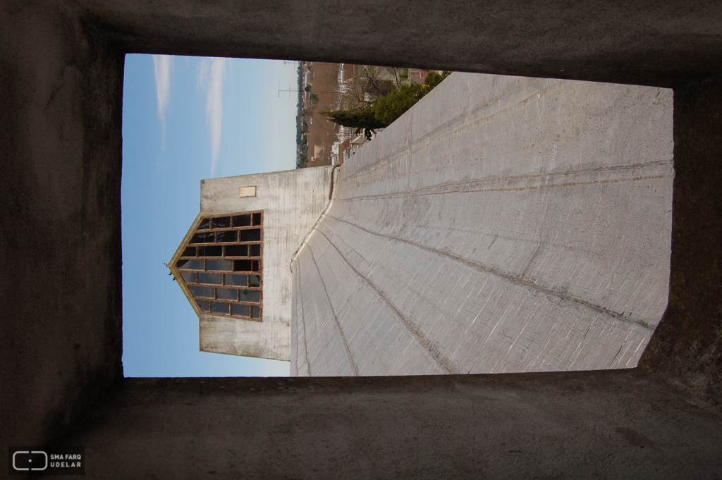 Iglesia de San Pedro, Ing. Dieste, E. Durazno, 1971. Foto de Rodolfo Martínez, 2006