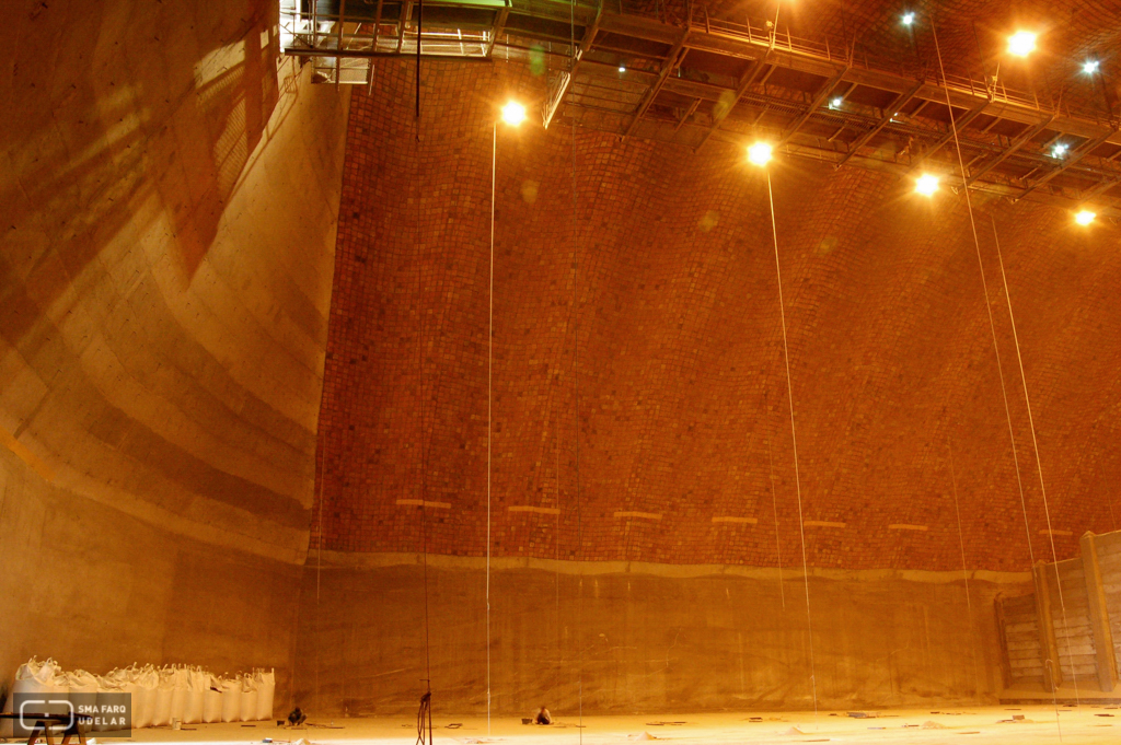 Silo de Corporación de Navíos, Ing. Dieste, E. Nueva Palmira, 1996. Foto de Silvia Montero, 2066