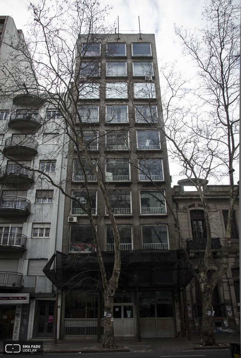 Edificio para la Comisión Honoraria de Lucha Antituberculosa, arq. Fresnedo Siri, R., Montevideo, Uruguay, 1959. Foto: Tano Marcovecchio, 2013.