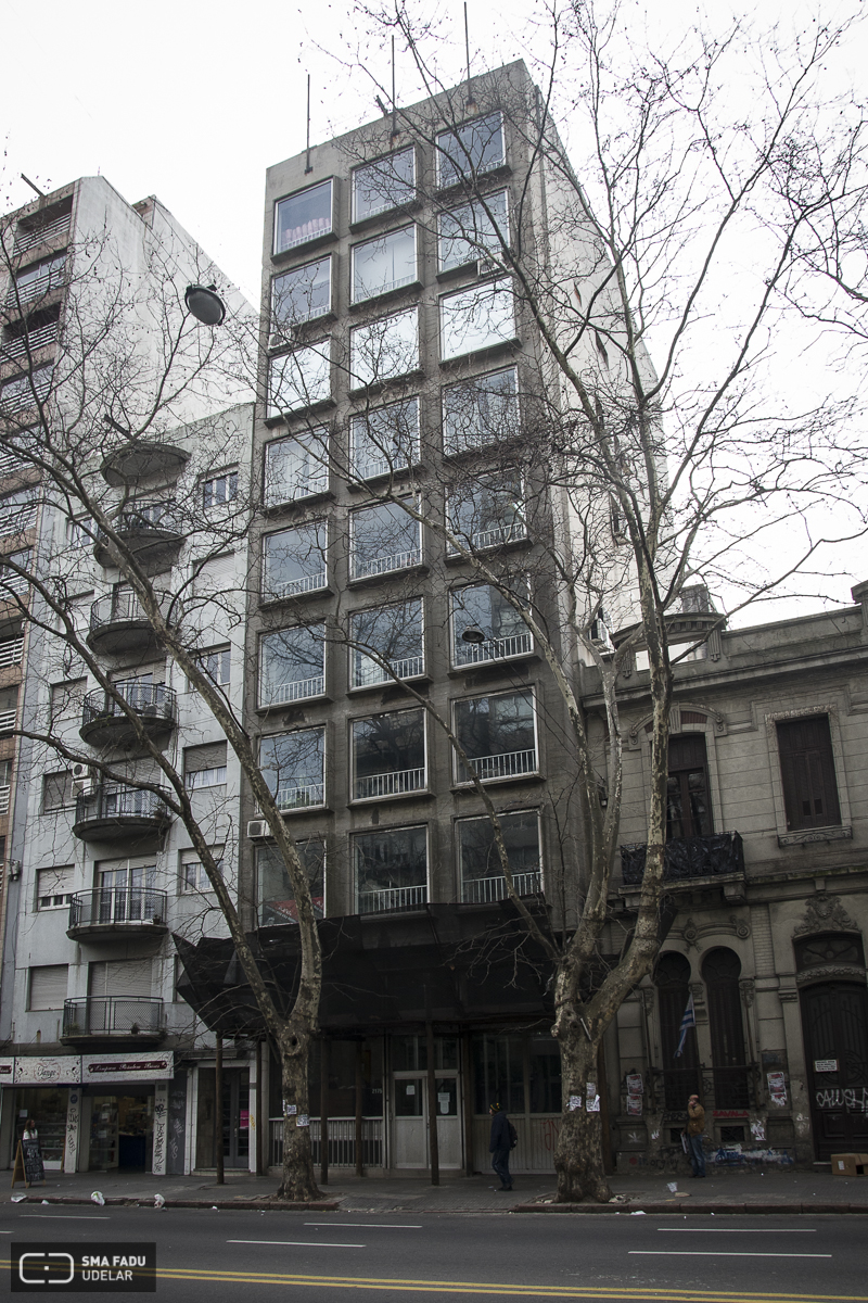 Edificio para la Comisión Honoraria de Lucha Antituberculosa, arq. Fresnedo Siri, R., Montevideo, Uruguay, 1959. Foto: Tano Marcovecchio, 2013.