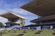 Hipódromo de Cristal, arq. Fresnedo Siri, R., Puerto Alegre, Brasil, 1951. Alberto De Betolaza, 2010.