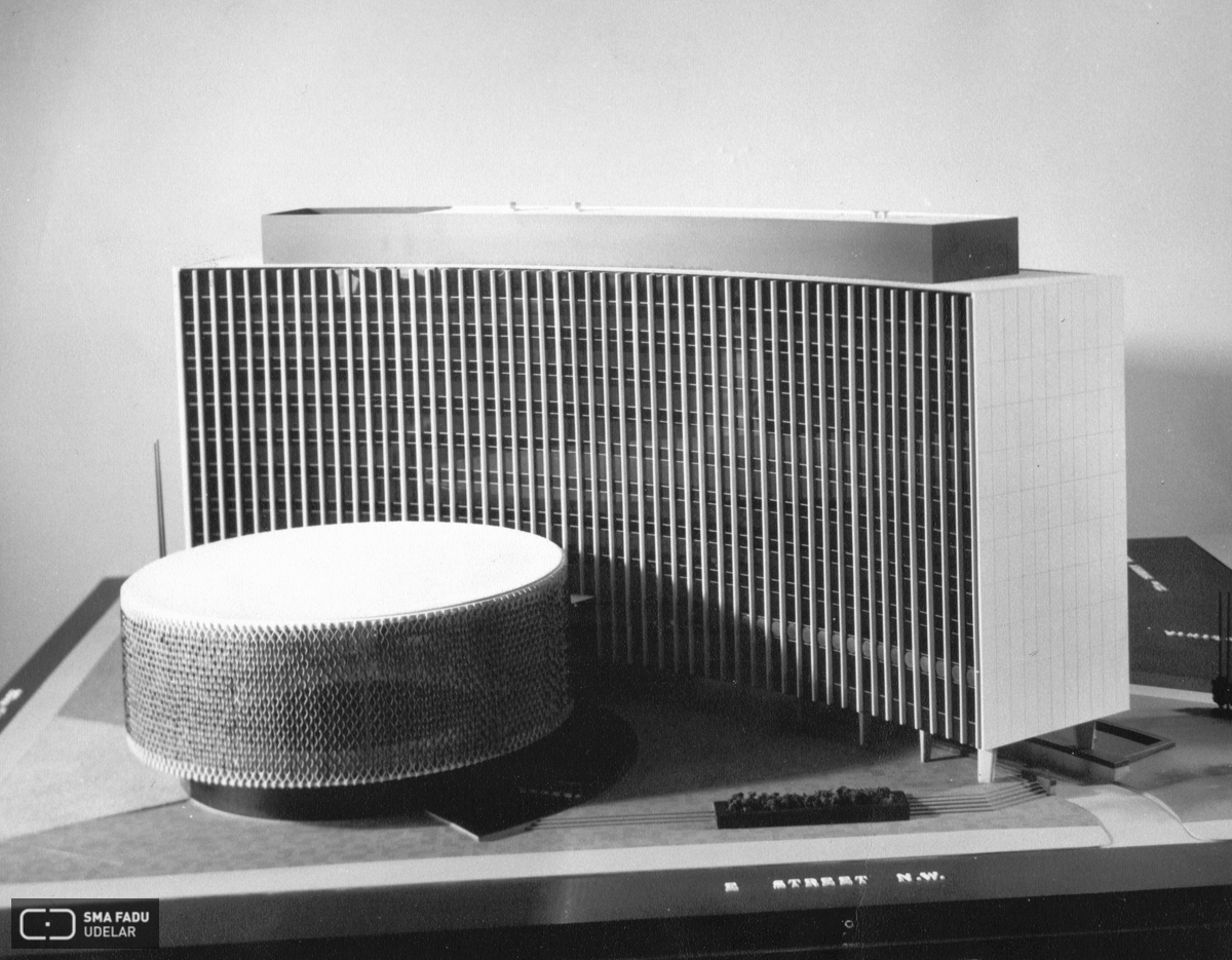 ORGANIZACIÓN PANAMERICANA DE LA SALUD (OPS), Arq. Fresnedo Siri, Román. Washingron, E.E.U.U., 1965.