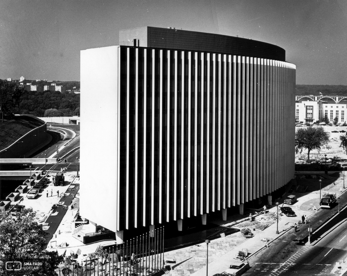 ORGANIZACIÓN PANAMERICANA DE LA SALUD (OPS), Arq. Fresnedo Siri, Román. Washingron, E.E.U.U., 1965.