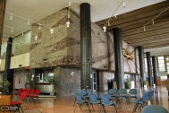 Palacio de la luz (UTE), arq. Fresnedo Siri, R., Montevideo, Uruguay, 1953. Foto: Ruffo Martínez, 2007.