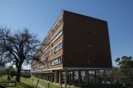 Conjunto de Viviendas Cerro Sur, arq. Fresnedo Siri, R., Montevideo, Uruguay. 1956 – 1959. Foto: Silvia Montero, 2013