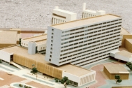Maqueta del proyecto del Hospital Militar, arq. Fresnedo Siri, R., 1974. Montevideo, Uruguay.