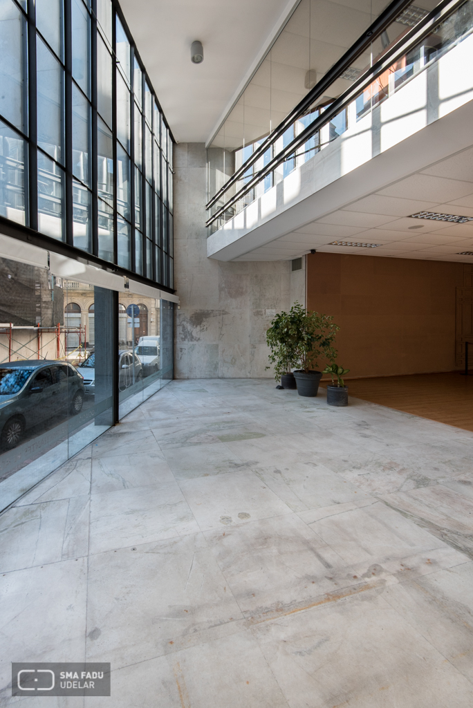 Banco del Plata, arq. BONET, A., Montevideo, Uy. 1964. Foto: Elias Martinez Ojeda 2016