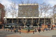 Banco Repúblico O. del Uruguay, arq. AROZTEGUI Ildefonso, 1957-1963, Montevideo, Foto: Tano Marcovecchio 2007