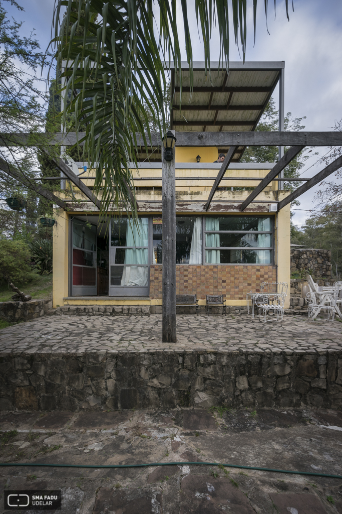 Vivienda Migliaro, arq. RODRÍGUEZ FOSALBA, C. A., Salto,Uy. 1956. Foto: Nacho Correa 2016.