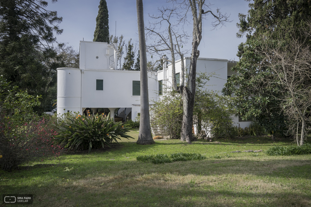 Chalet Las Nubes, Ing. TEXEIRA CAMPOS, A. Contstructores TEXEIRA CAMPOS, J y TEXEIRA CAMPOS, S. Sobre ideas de AMORÍM, E. Salto, Uy. 1929. Foto Nacho Correa 2016