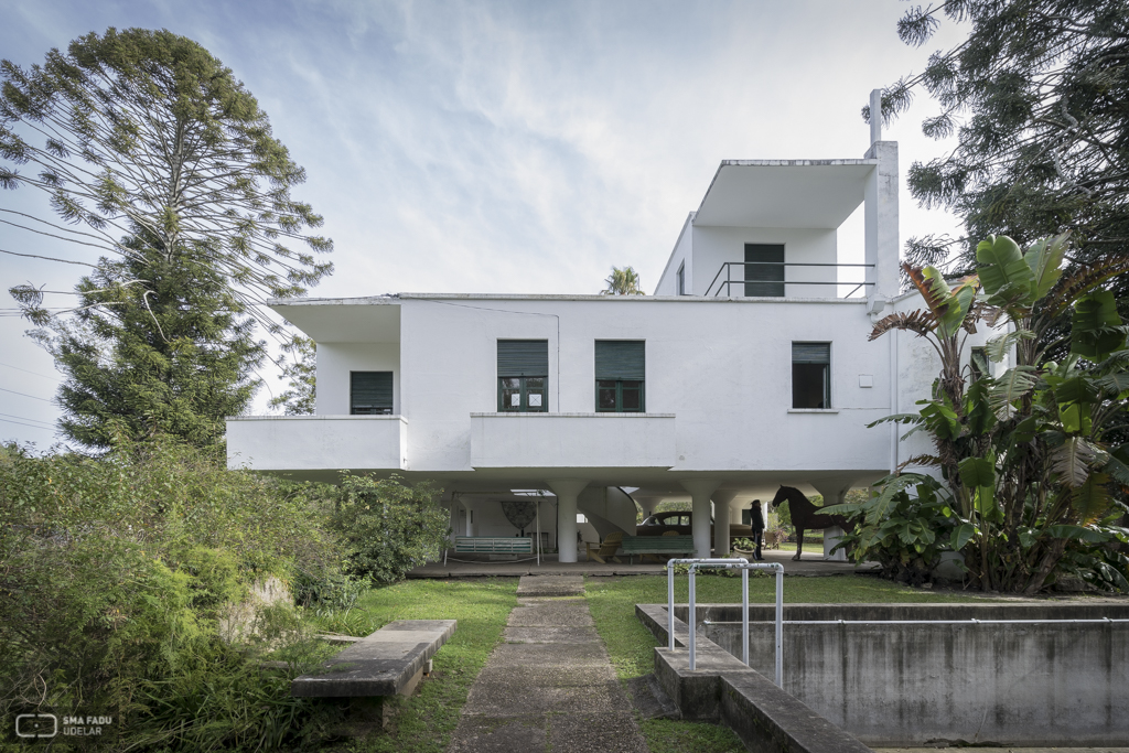 Chalet Las Nubes, Ing. TEXEIRA CAMPOS, A. Contstructores TEXEIRA CAMPOS, J y TEXEIRA CAMPOS, S. Sobre ideas de AMORÍM, E. Salto, Uy. 1929. Foto Nacho Correa 2016