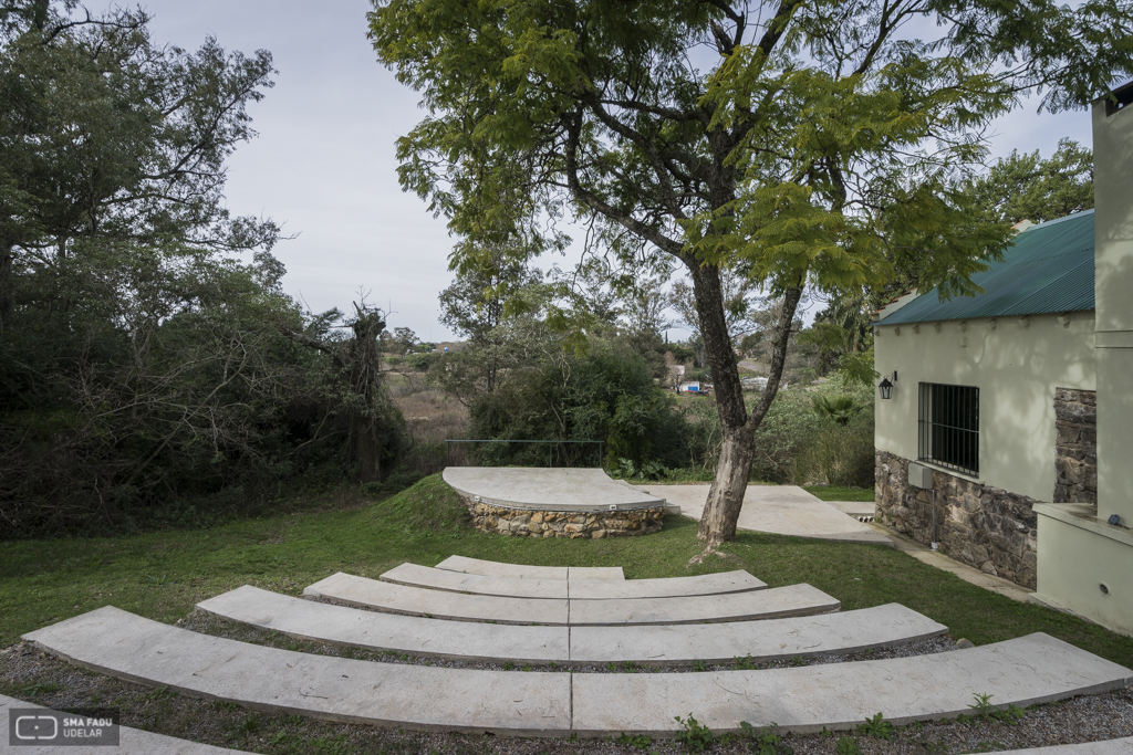 Chalet Las Nubes, Ing. TEXEIRA CAMPOS, A. Contstructores TEXEIRA CAMPOS, J y TEXEIRA CAMPOS, S. Sobre ideas de AMORÍM, E. Salto, Uy. 1929. Foto Nacho Correa 2016