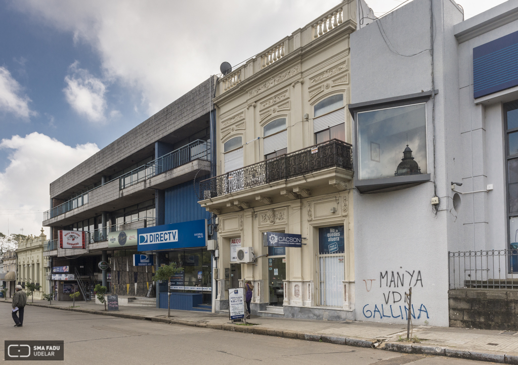 Club Salto-Uruguay, arq. RODRÍGUEZ FOSALBA, C. A., Salto, Uy. 1958. Foto: Julio Pereira 2016.