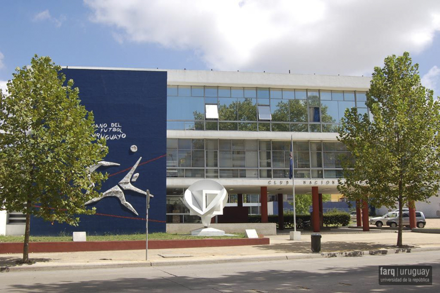 Club Nacional de Fútbol, arq. AROZTEGUI Ildefonso, 1957, Montevideo, Foto: Tano Marcovecchio 2008