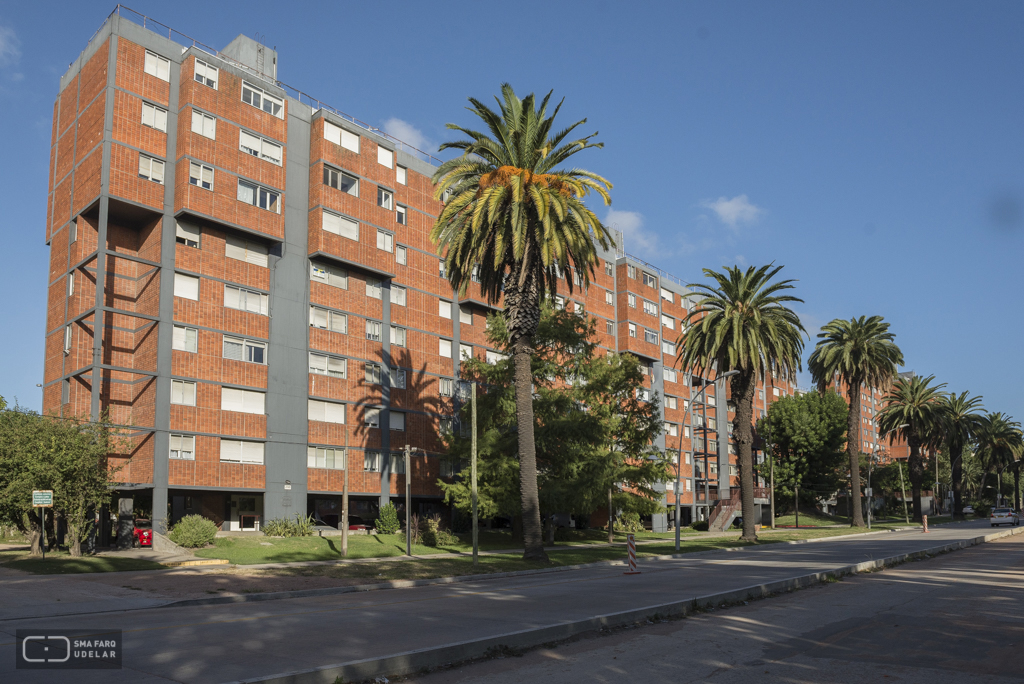 Complejo Bulevar Artigas, Bascans, Sprechmann, Vigliecca, Villaamil, Centro Cooperativista Uruguayo, 1971-74, Montevideo.