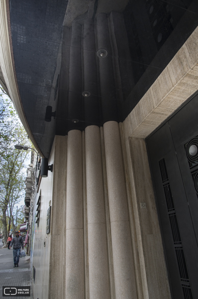 Oficinas Dirección General de Catastro, arq. LACONICH Newton, 1938 original-1949 ampliación, Montevideo, Foto: Silvia Montero 2015