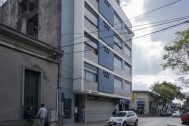 Edificio Barreneche, arq. RODRÍGUEZ FOSALBA, C. A. Salto,Uy. 1956. Foto: Nacho Correa 2016.