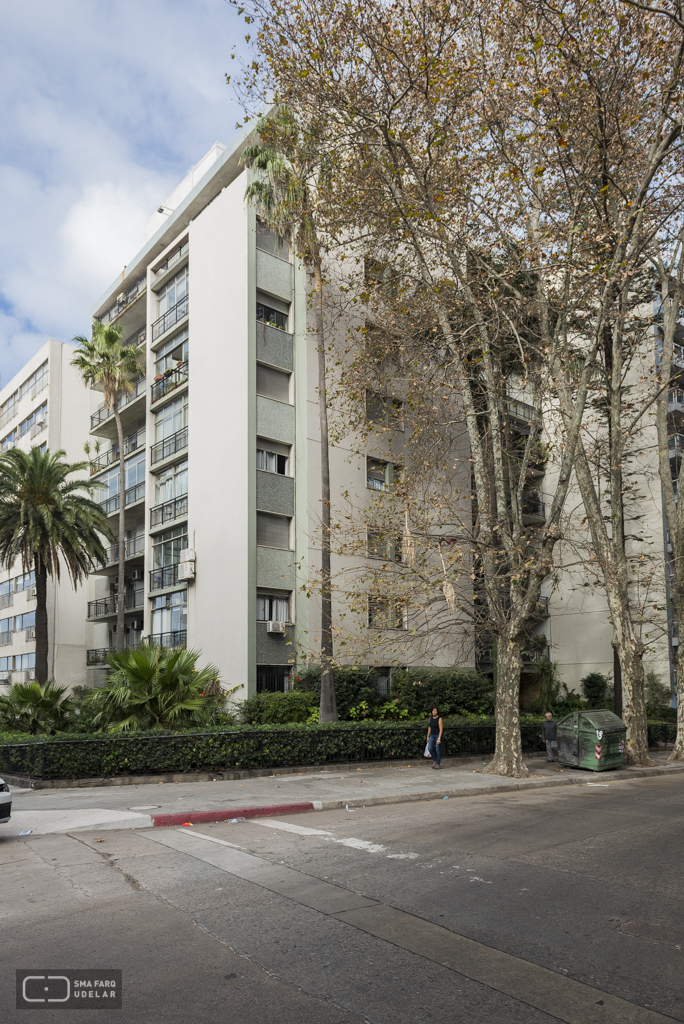 Edificio Cruz del Sur, De los Campos, Puente y Tournier, Arqs, Montevideo 1953. Foto Nacho Correa 2015