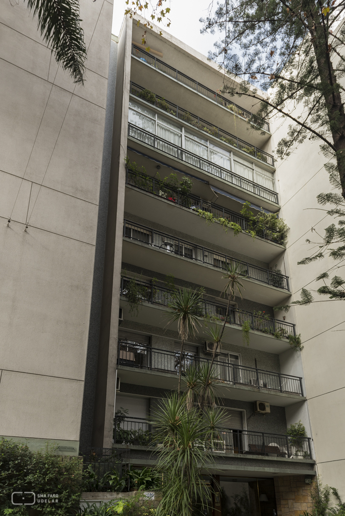 Edificio Cruz del Sur, De los Campos, Puente y Tournier, Arqs, Montevideo 1953. Foto Nacho Correa 2015