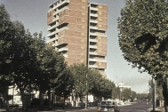 Vivienda de Apartamentos ANCAP, arq. LORENTE ESCUDERO Rafael, 1970, Foto: Archivo SMA