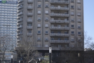 Edificio de apartamentos Tapie, arq. VAZQUEZ ECHEVESTE Alfredo, 1936, Montevideo, Foto: Nacho Correa 2011