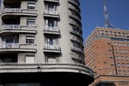 Edificio de apartamentos Tapie, arq. VAZQUEZ ECHEVESTE Alfredo, 1936, Montevideo, Foto: Nacho Correa 2011