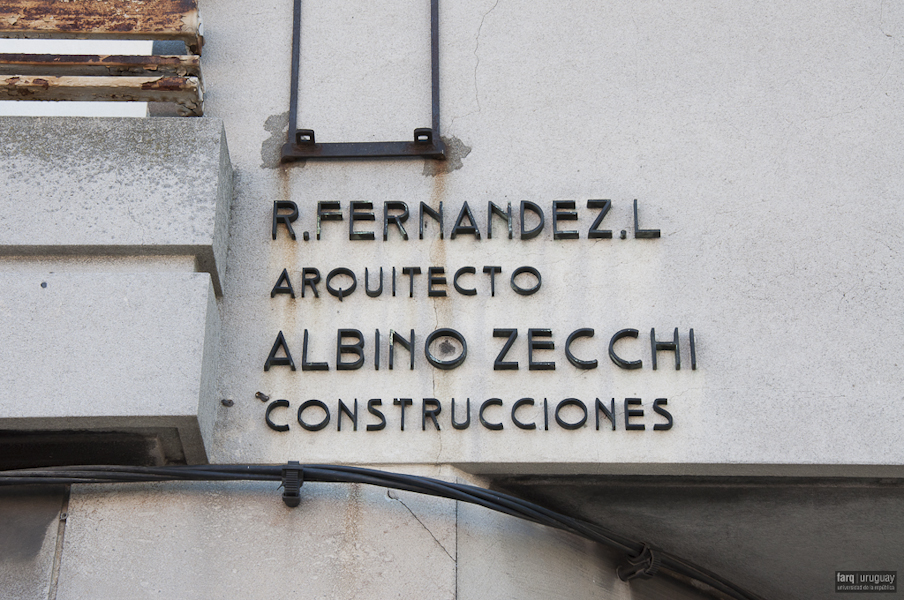 Vivienda de apartamentos Zecchi, arq. FERNANDEZ LAPEYRADE, 1943, Montevideo, Foto: Tano Marcovecchio 2010