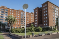 Viviendas de Apartamentos Edificio de Renta del BSE, Arqs. B. ARBELECHE, I. DIGHIE, 1952, Montevideo, Uruguay. Foto: Dané Latchinian, 2014.