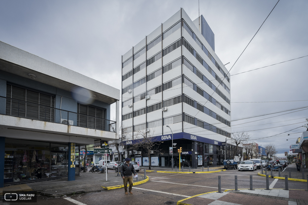 Edificio del Litoral, arq. RÍOS DEMALDE, Lucas, Tacuaremó, Uy. 1962. Foto: Nacho Correa 2016.