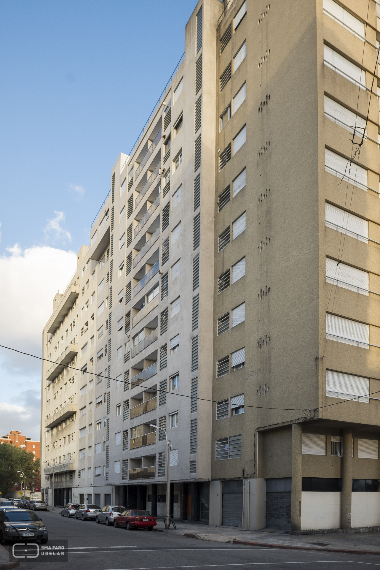 Edificio Eolo-Vulcano, Arq. Pintos Riso, 1954-66, Montevideo, Foto: Nacho Correa 2015