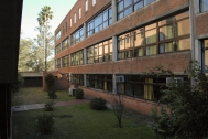 Escuela Secundaria La Mennais, arqtos. SERRALTA J., CLÉMOT C., 1959-1961, Montevideo, Foto: Tano Marcovecchio 2006