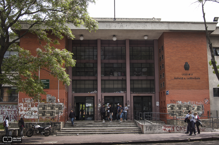 Liceo Dámaso A. Larrañaga, arq. SCHEPS José Dir. Gral Arq. Mº Obras Públicas, 1951-1956, Montevideo, Foto: Verónica Solana 2010