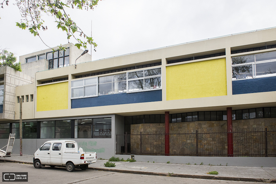 Liceo No 2 Hector Miranda, arqs. ACOSTA E., BRUM H., CARERI C., STRATTA A., 1956, Montevideo, Foto: Tano Marcovecchio 2012