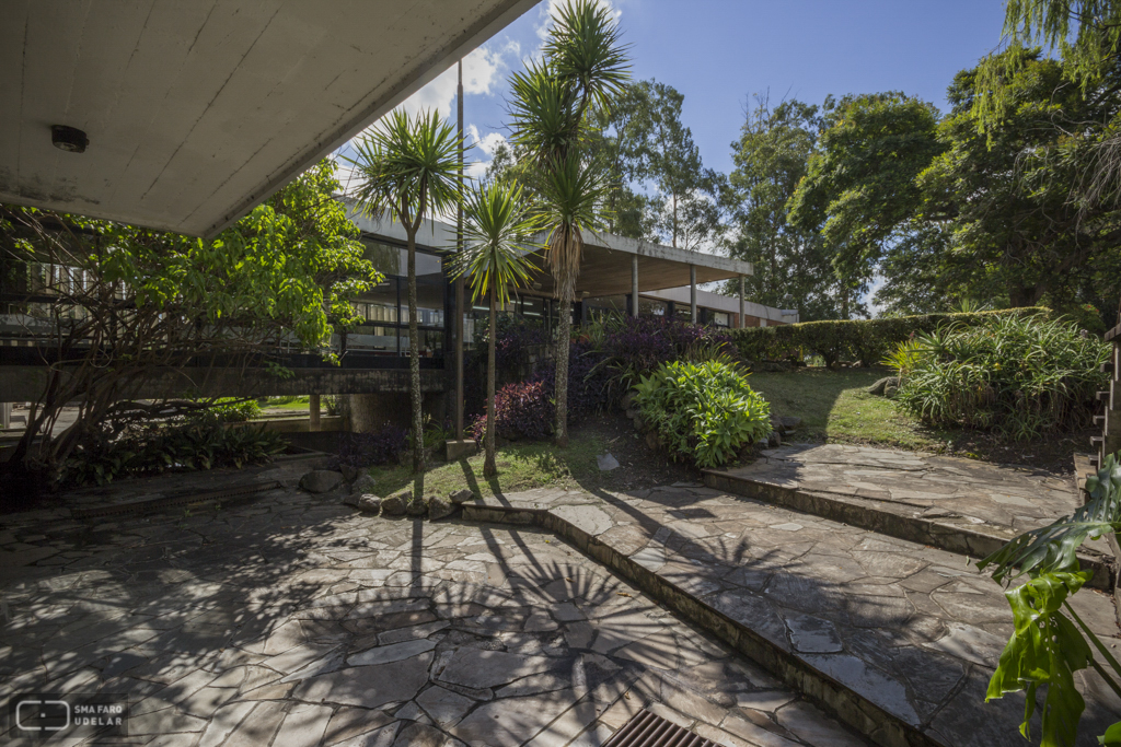 Liceo Nueva Helvecia, s/d Direccción gral. de Arquitectura MOP, Nueva Helvecia, Colonia, Uruguay, 1965. Foto Nacho Correa 2014