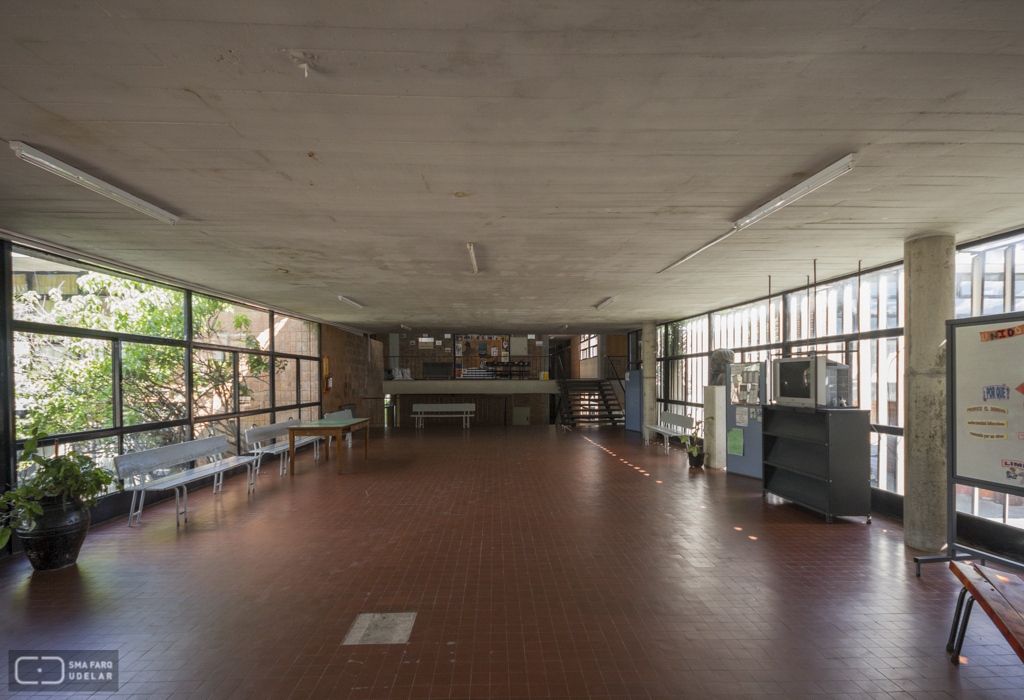 Liceo Nueva Helvecia, s/d Direccción gral. de Arquitectura MOP, Nueva Helvecia, Colonia, Uruguay, 1965. Foto Nacho Correa 2014