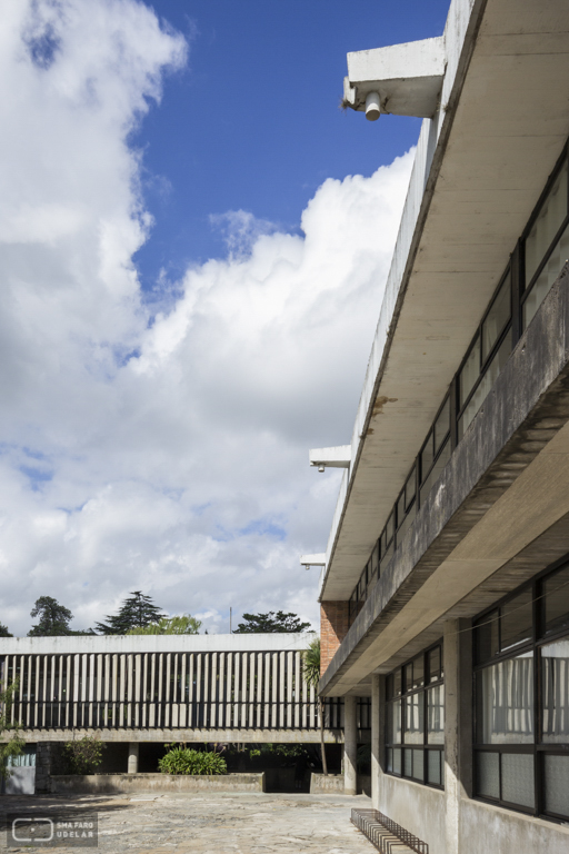 Liceo Nueva Helvecia, s/d Direccción gral. de Arquitectura MOP, Nueva Helvecia, Colonia, Uruguay, 1965. Foto Nacho Correa 2014