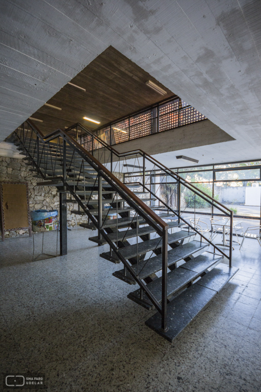 Liceo Agustín Urbano Indarte Curuchet, Arq. Bergamino, A., Arq. Brum, H. Rosario, Colonia, Uruguay, 1968-71. Foto Nacho Correa, 2014